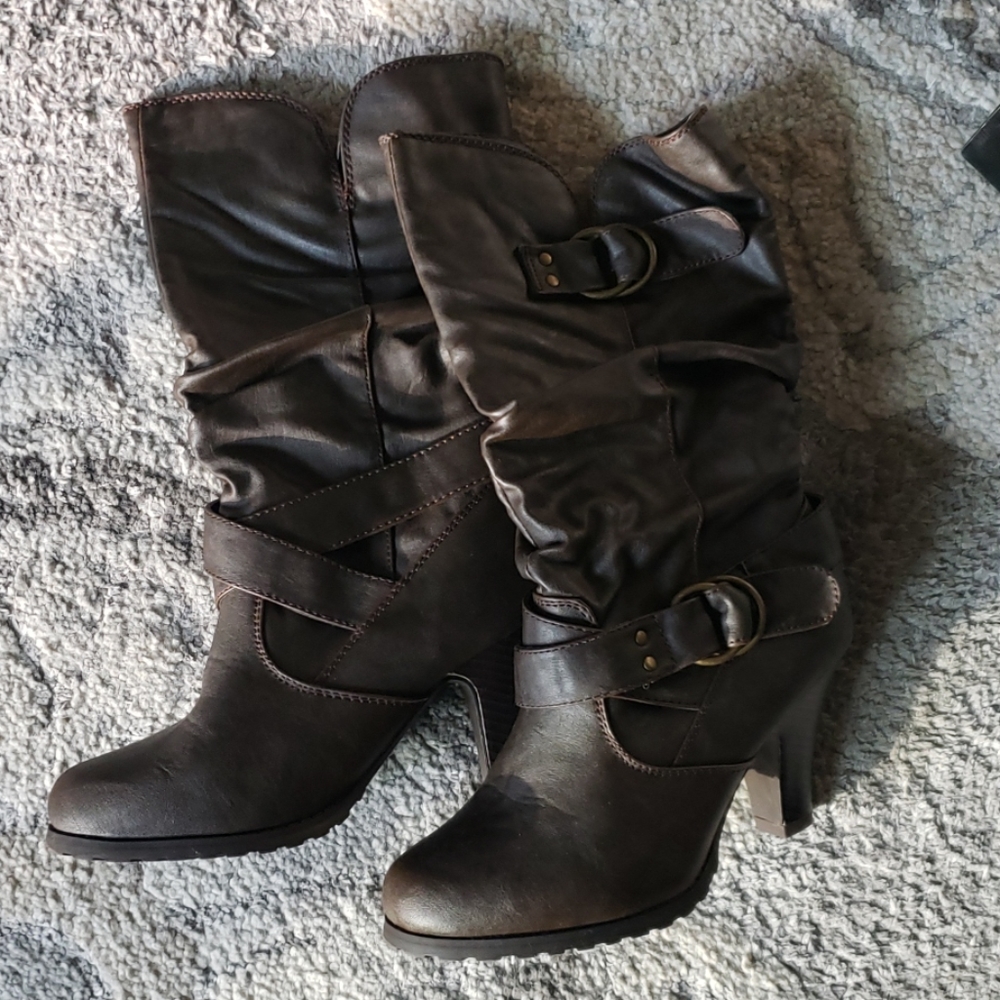 Brown boots